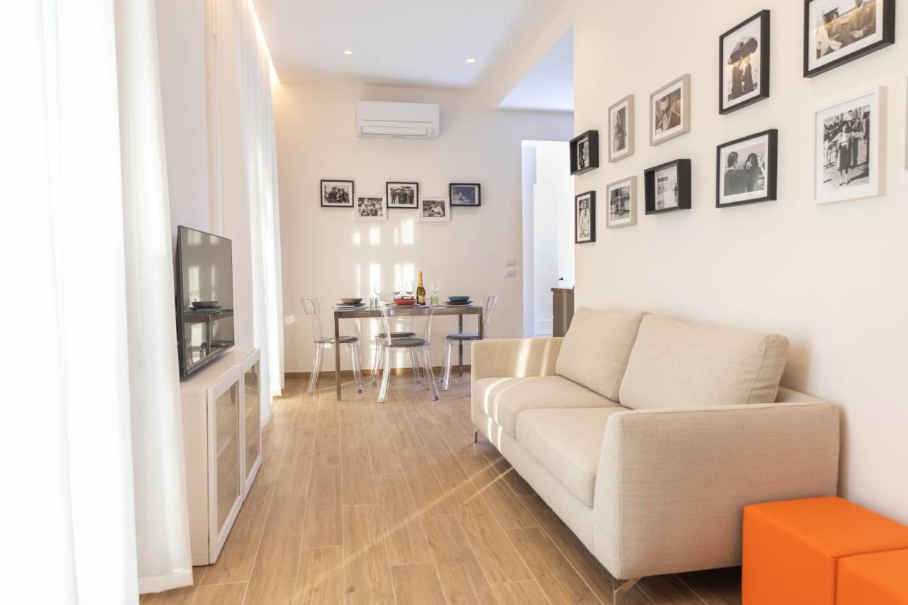 Colosseo Brightful Apartment With Rooftop โรม ภายนอก รูปภาพ